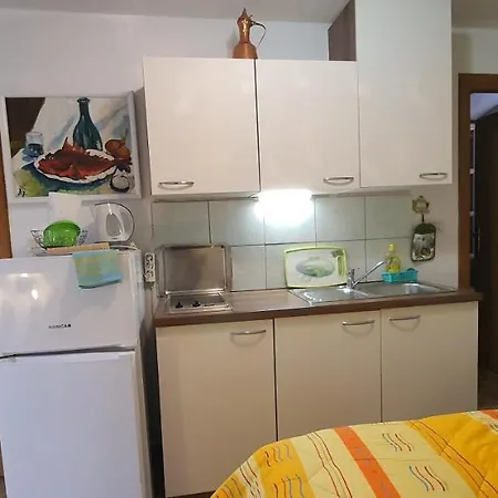 Franceska Apartmani Cres Exterior photo